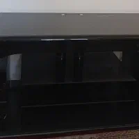 میزتلویزیون شیشه ای