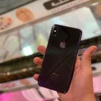 ایفون xs max