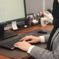 بازاریابی تلفنی و آنلاین با پورسانت