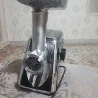 چرخ گوشت ورلد استار ۸۰۰ وات کاملا نو|خردکن، آسیاب، غذاساز|ری, شهرک نظامی|دیوار