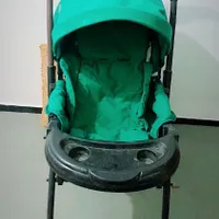 یک کالسکه کاملا سالم
