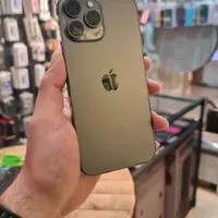 اپل iPhone 13 Pro Max با حافظهٔ ۵۱۲ گیگابایت