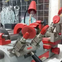 پردیسان خدمات کلید سازی قفل سازی شبانه روزی|خدمات پیشه و مهارت|قم, پردیسان|دیوار