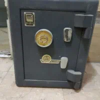 فروش انواع گاوصندوق استوک  گارانتی دار