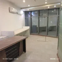 واحد دپارتمانی ۲۰۰متر/فول امکانات/بر صدوقی|اجارهٔ دفتر کار، اتاق اداری، مطب|قم, انسجام|دیوار