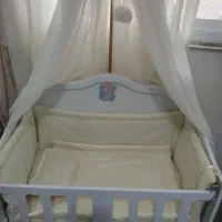 تخت کنار مادر کاملا نو اصلا استفاده نشده ...