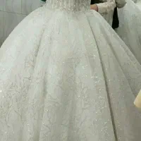 لباس عروس تن دوم نونو
