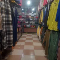 فروشنده خانم