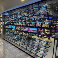 ویترین کفش و مانکن|فروشگاه و مغازه|مشهد, فردوسی|دیوار