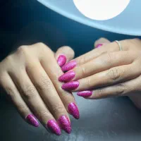 کاشت ناخن