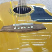 گیتار اکوستیک حرفه ای رودریگرز اورجینال|گیتار، بیس، امپلیفایر|ایلام, |دیوار