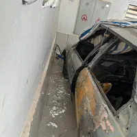 زانتیا مدل ۸۳ فقط داخلی سوخته موتور گیربکس سالم|خودرو سواری و وانت|بیرجند, |دیوار