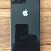 ایفون 8 پلاس در حد اکبند