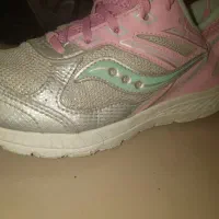 کفش کتونی|کیف، کفش، کمربند|بیرجند, |دیوار