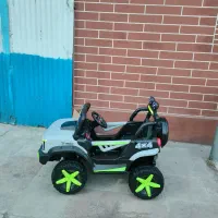 ماشین شارژی آفرودی دونفره چهار موتوره کنترل دار|اسباببازی|تهران, سبلان (لشگر)|دیوار