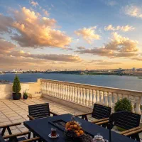 ویو-دریاچه-نادری