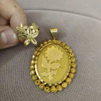 توگردنی و انگشتر طلا درحد نو