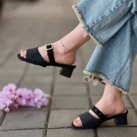 صندل پاشنه دار ۲۹۹ تومان