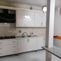 طبقه همکف ۱۰۰متری