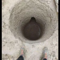 چاه کن و چاه کنی و تخریب بنا بنایی