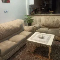 مبل ۸ نفره راحتی نیاز به شستشو داره بسیار محکم|مبلمان خانگی و میز عسلی|تهران, افسریه جنوبی|دیوار