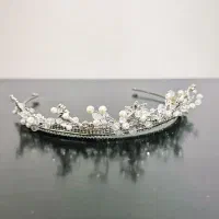 تاج عروس مروارید و نگین