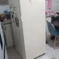 یخچال وفیریز|یخچال و فریزر|اصفهان, جاوان|دیوار