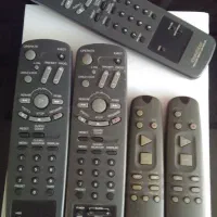 کنترل ویدیو و بلورای LG|پخش‌کننده DVD و ویدیو|تهران, فلسطین (میدان انقلاب)|دیوار