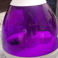 یک دستگاه بخور سرد نو