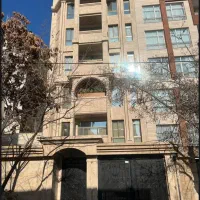 ملک آباد ،  نسترن ،  ۹۵ متری