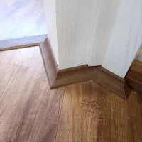 قرنیز دیوار کوب درب چوبی|خدمات پیشه و مهارت|اصفهان, جاوان|دیوار