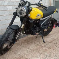 موتور‌ سیکلت‌ کویرst3 220