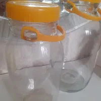 ظرف شیشه ای