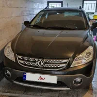 دانگ فنگ H30 کراس، مدل ۱۳۹۵