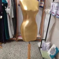 فروش وسایل فروشگاه پوشاک کارکرده