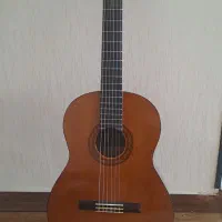 گیتار یاماها ۳۰ ۴۰