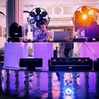 اجرای حرفه ای دیجی dj مراسمات با اجرای زنده گیتار
