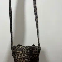 کیف طرح پلنگی|کیف، کفش، کمربند|رشت, گلسار|دیوار