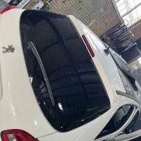 خدمات برچسب دودی درمحل یا درب مغازه شهریار واندیشه