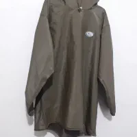 لباس مخصوص باد وباران