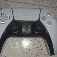 دسته PS5 نو و کم کار