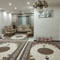 ساختمان دو طبقه