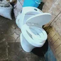 توالت فرنگی در حد