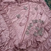 روتختی دونفره دوعدد بالشت داره یه دونه کوسن|سرویس روتختی|همدان, |دیوار