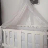 تخت  کنار مادر نو نو|تخت و صندلی بچه|کتالم و سادات شهر, |دیوار