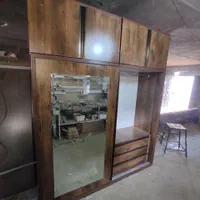 کمد دیواری متحرک درب ریلی (آنتیک طلایی)