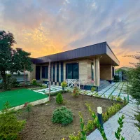 رویاهاتو اینجا زندگی کن / ۶۰۰متر ویلاباغ استخردار