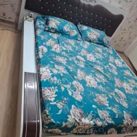 تخت دو نفره