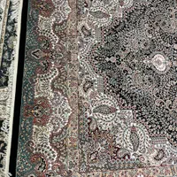 فرش ۹ متری ۷۰۰ شانه بسیار سنگین جفت هست|فرش|تهران, بهاران|دیوار