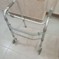 واکرچرخدار تاشو|آرایشی، بهداشتی، درمانی|محمدیه-قزوین, |دیوار